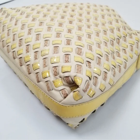 COACH LE PEYTON WOVEN LEATHER LG SHOULDER BAG Rare! - Picture 5 of 15